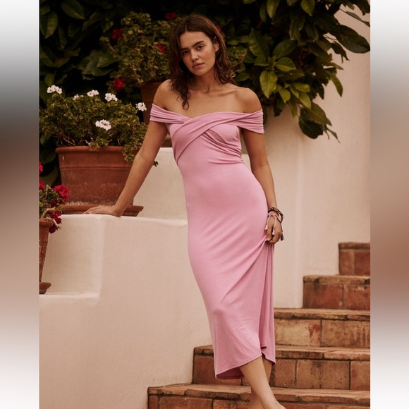 Free People Dresses & Skirts - Free People Free-est Delancy Midi in Pink